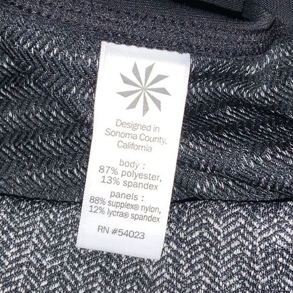 NWOT Athleta Leggings with zipper pockets, Dual Color, Size S - Picture 6 of 7